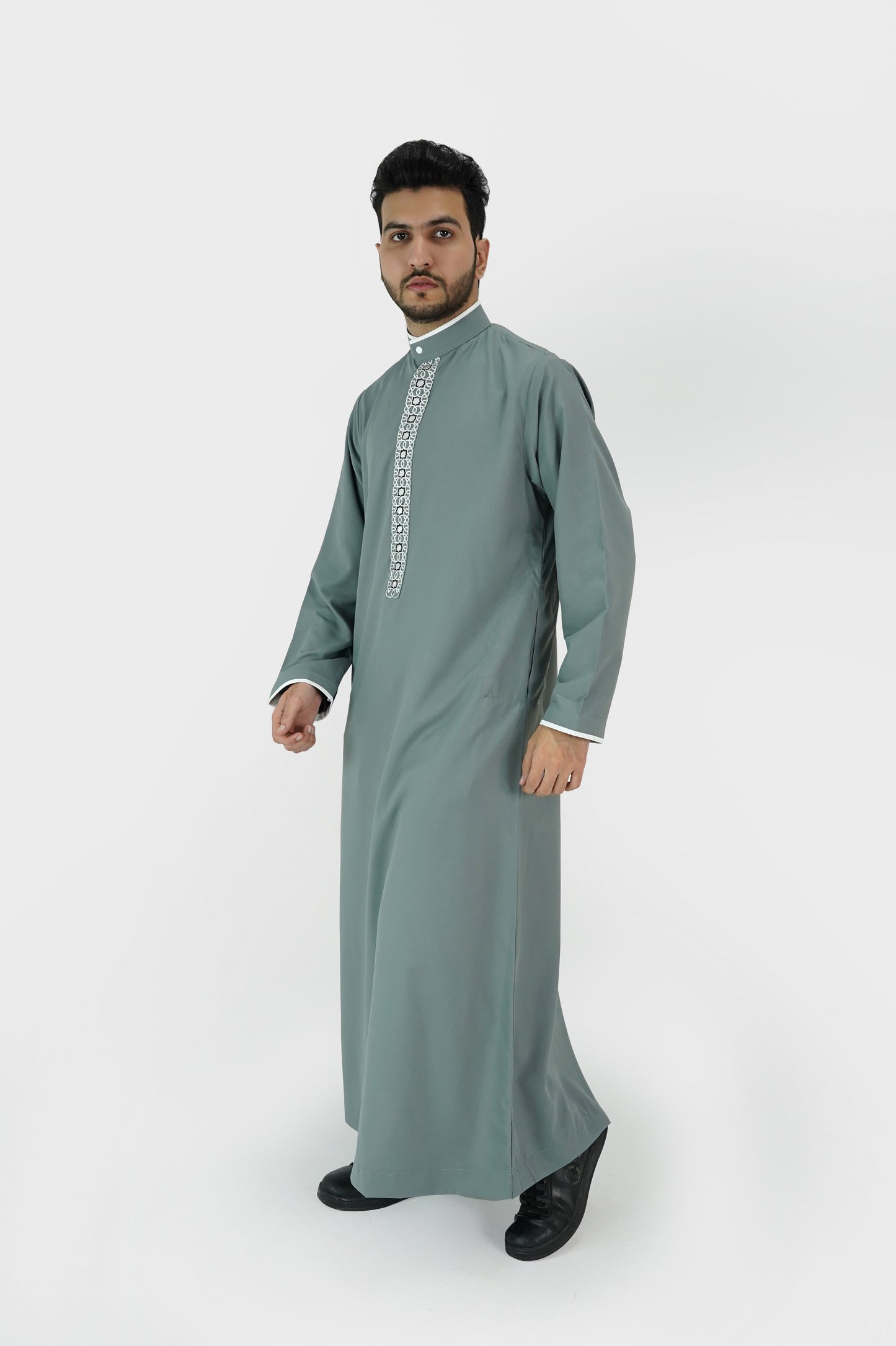 Thobe Jubbah
