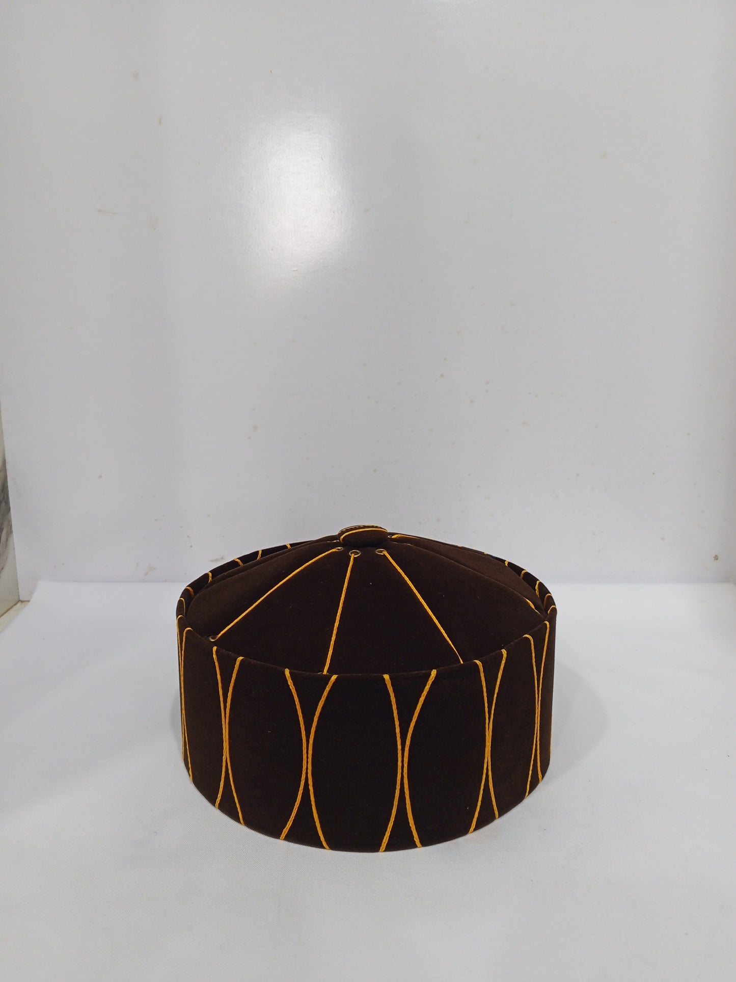 Fancy Cap Brown